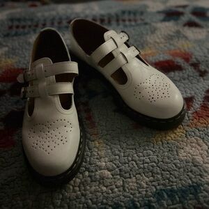 Almost New Women's White Dr. Martens Shoes - Hardly Worn!